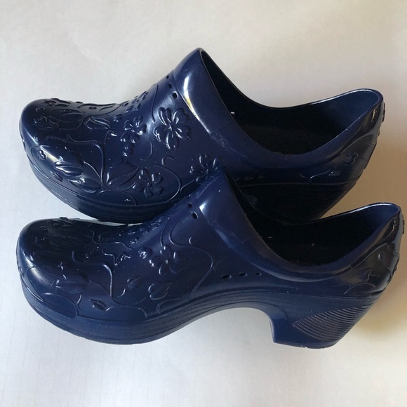 dansko navy floral